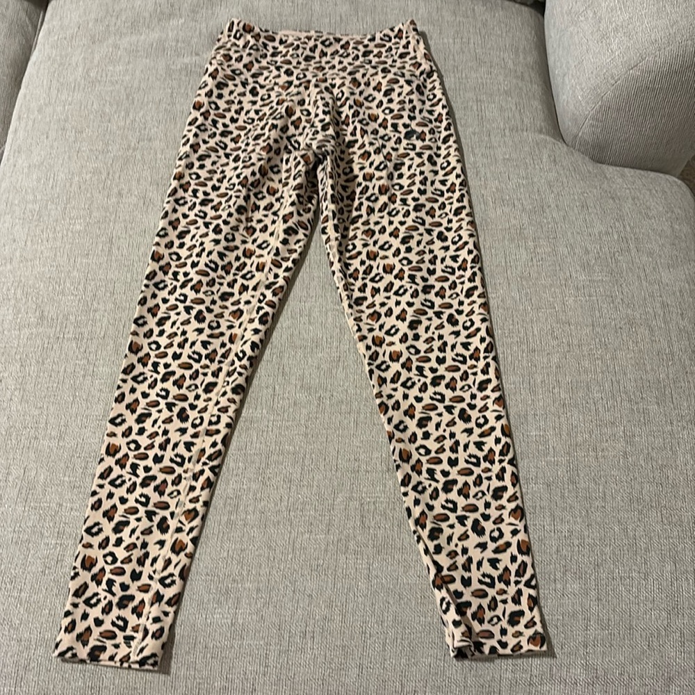 Leopard print Ryderwear leggings